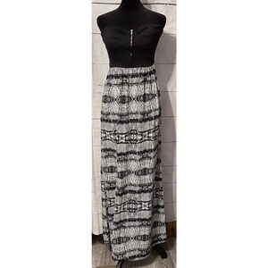Women's A’gaci Strapless Maxi Dress Black and White Size Small EUC